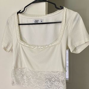 TigerMist Laced Crop Tee